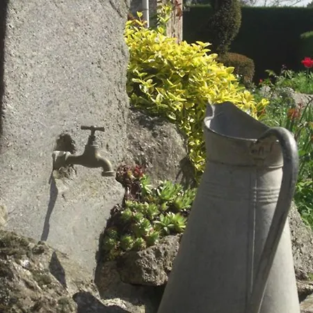 A La Campagne Avec Terrasse, Proche Du Puy Du Fou Et De La Riviere Sevre