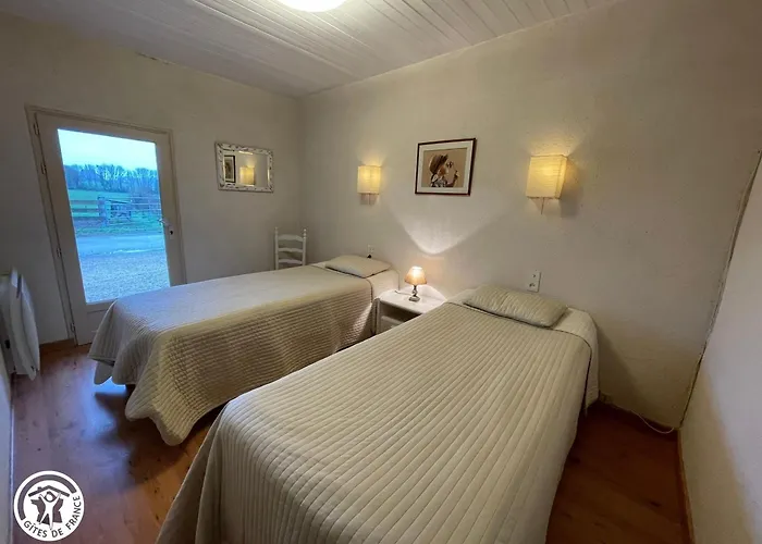 A La Campagne Avec Terrasse, Proche Du Puy Du Fou Et De La Riviere Sevre - Fr-1-426-249 Sevremont