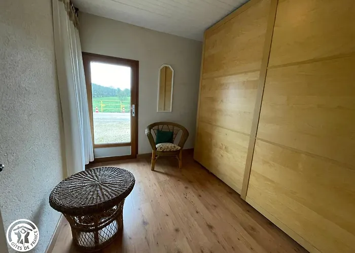 Сasa de vacaciones A La Campagne Avec Terrasse, Proche Du Puy Du Fou Et De La Riviere Sevre - Fr-1-426-249 *