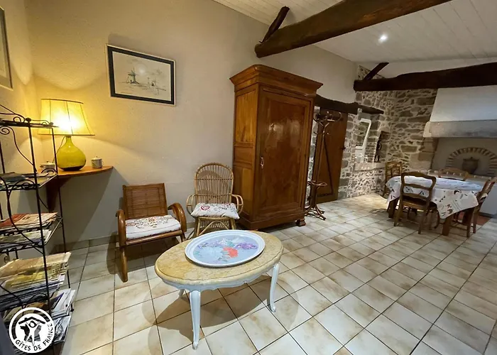 Сasa de vacaciones A La Campagne Avec Terrasse, Proche Du Puy Du Fou Et De La Riviere Sevre - Fr-1-426-249 *